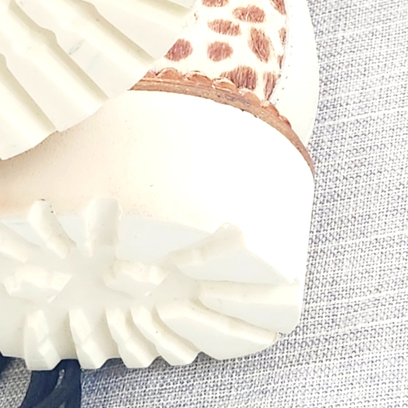 Dolce Vita, Leopard Print Combat Boot, Size 8 - Picture 14 of 14